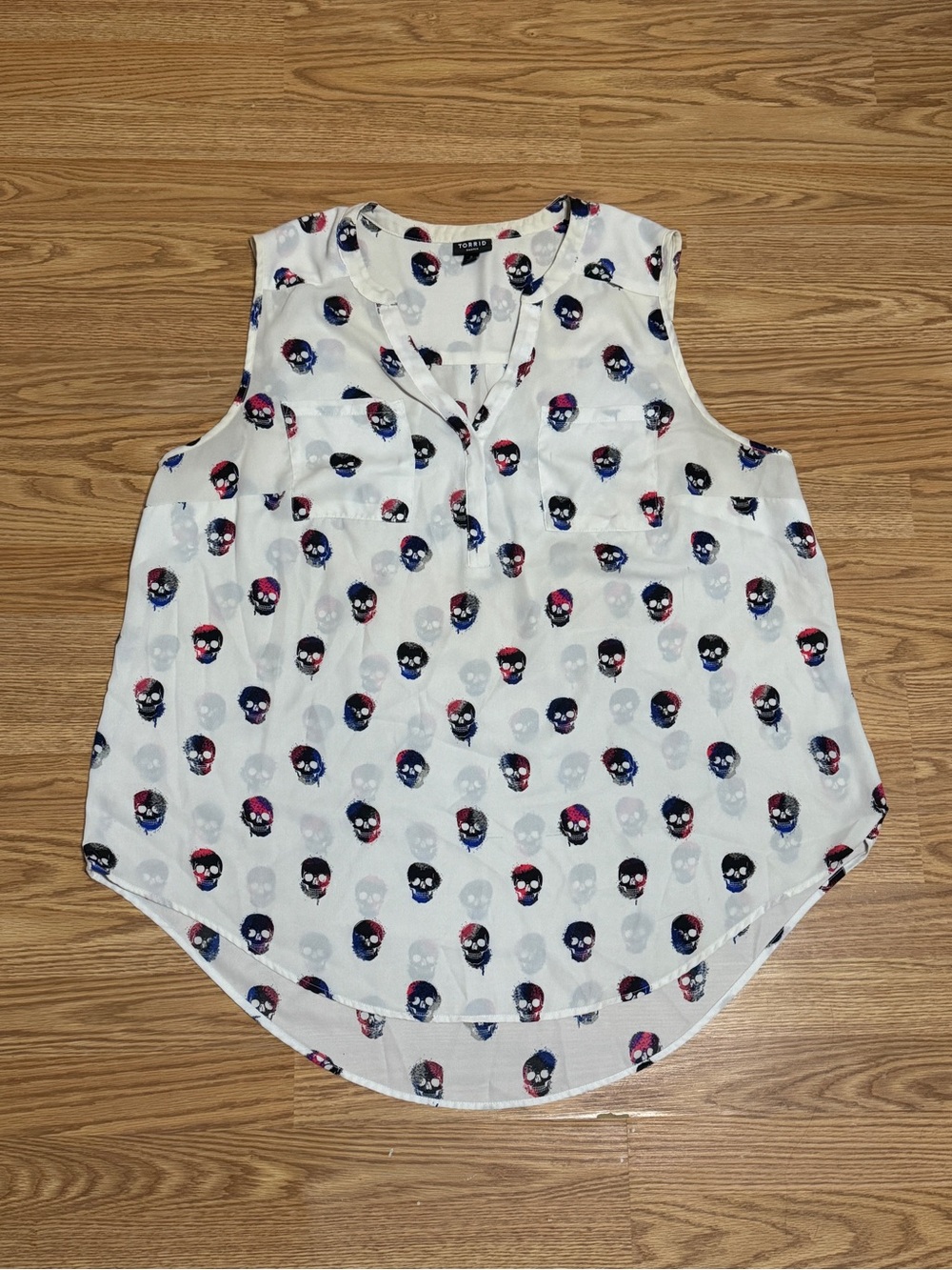 Torrid Harper White Sleeveless Skull Print Camisole, Navy and Pink, Sz 2